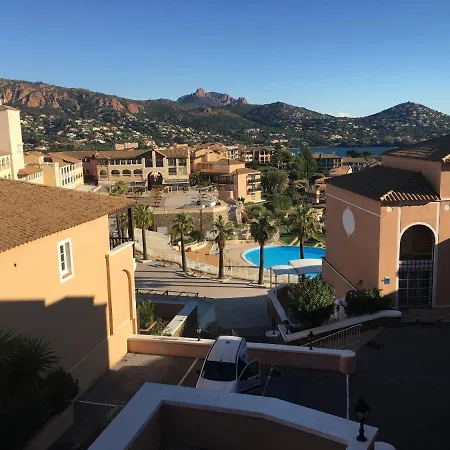 Village Cap Esterel, P2 Face Golf Et Saint-Raphael (Var)